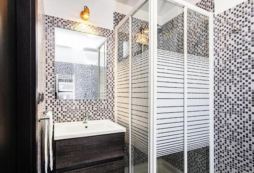 Standard room with outdoor bath