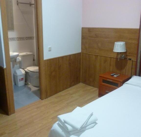 اتاق استاندارد با تخت دوبل, Hostal San Blas