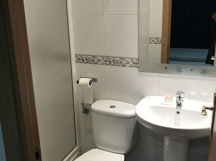 اتاق استاندارد با تخت دوبل, Hostal San Blas