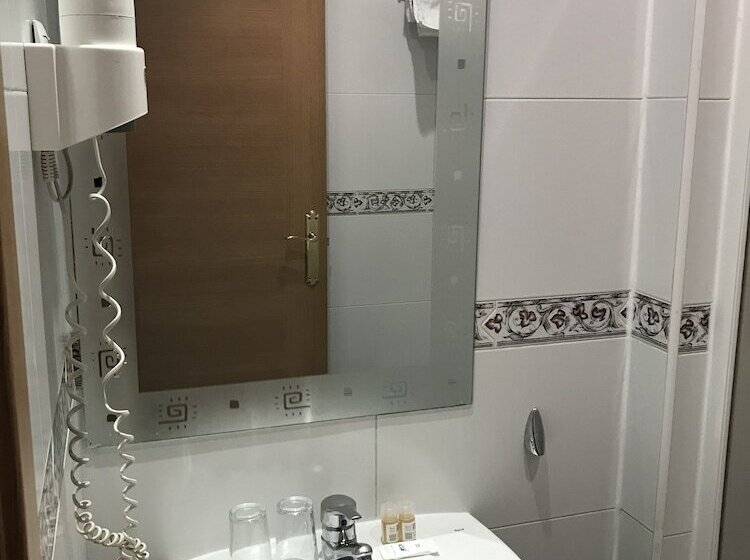 اتاق استاندارد با تخت دوبل, Hostal San Blas