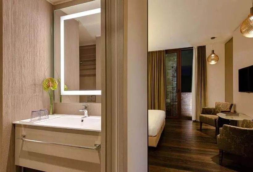 キングサイズベッドのスタンダードルーム, Hyatt Centric Murano Venice
