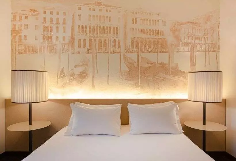 スタンダードルーム, Hyatt Centric Murano Venice