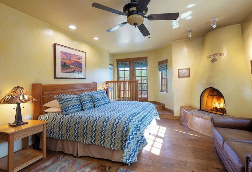 阁楼房, Inn On La Loma Plaza