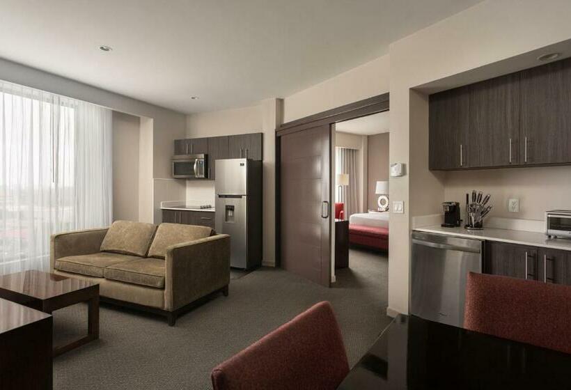 Люкс Вид на Город, Marriott Panama Hotel   Albrook