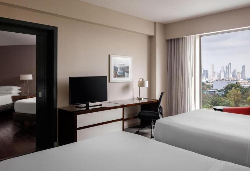 家庭间, Marriott Panama Hotel   Albrook
