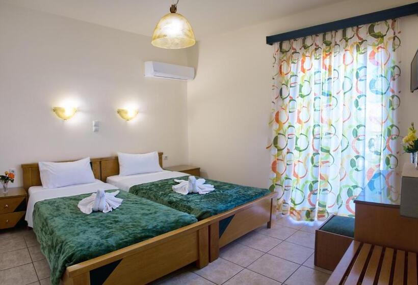 Номер Стандарт, Nicolas