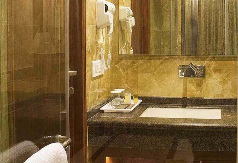 اتاق پرمیوم, Regent Grand