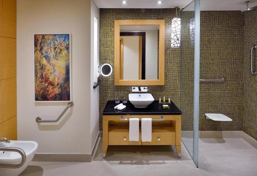 اتاق لوکس با تخت بزرگ, Marriott Hotel Al Jaddaf, Dubai