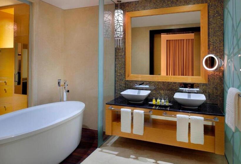 Президентский Люкс, Marriott Hotel Al Jaddaf, Dubai