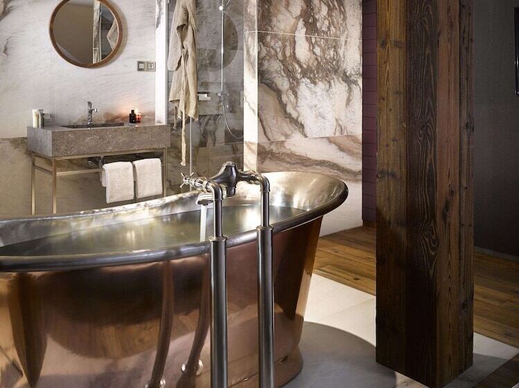 سوییت, The Emblem Prague Hotel   Preferred Hotels & Resorts