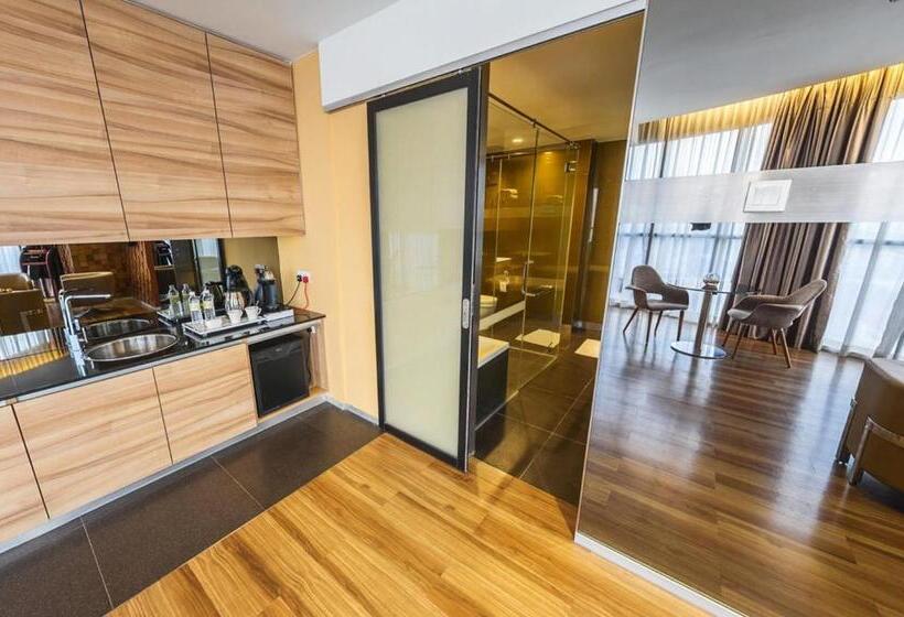 سوییت اجرایی, Vivatel Kuala Lumpur