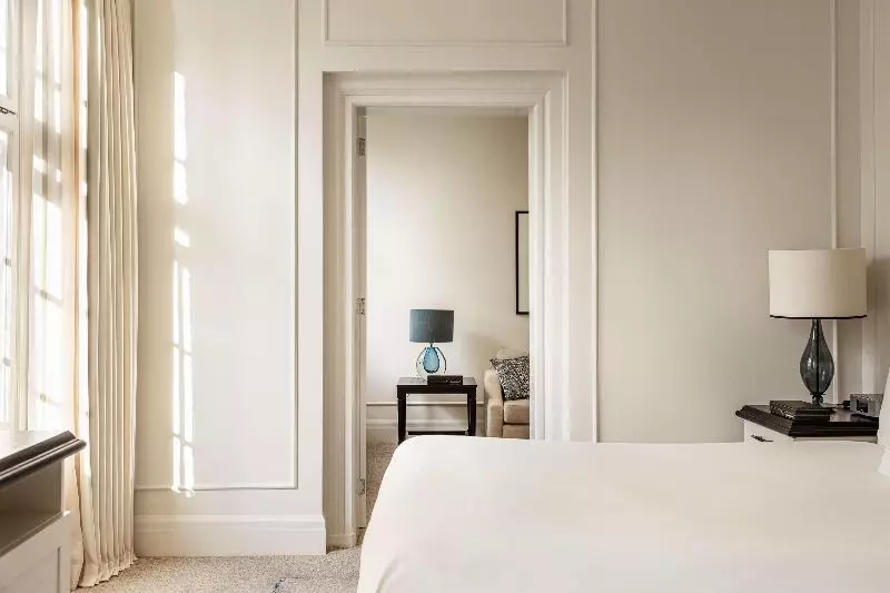 Suite King Bed, Waldorf Astoria Amsterdam