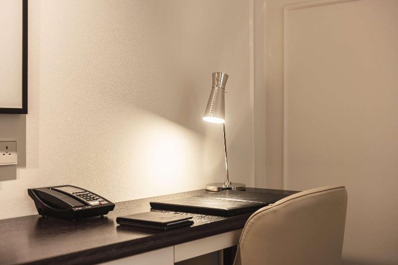 스탠다드 룸 킹사이즈 침대, Waldorf Astoria Amsterdam