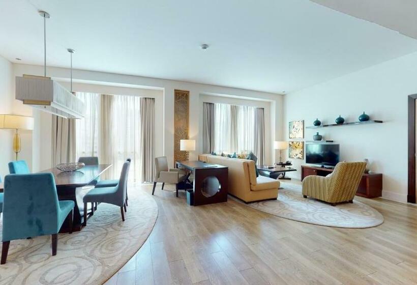 Люкс, Marriott Hotel Al Jaddaf, Dubai