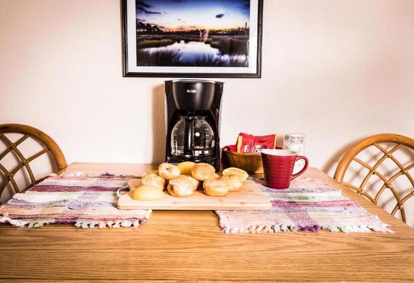 إستوديو قياسى, Steinhatchee River Inn And Marina