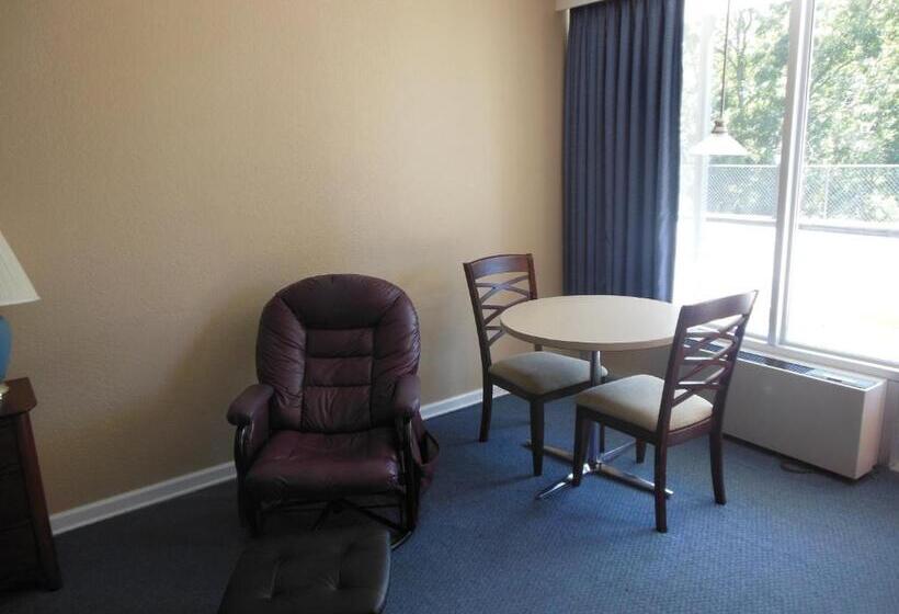 מיטת קינג בסוויטה, Wagner Inn