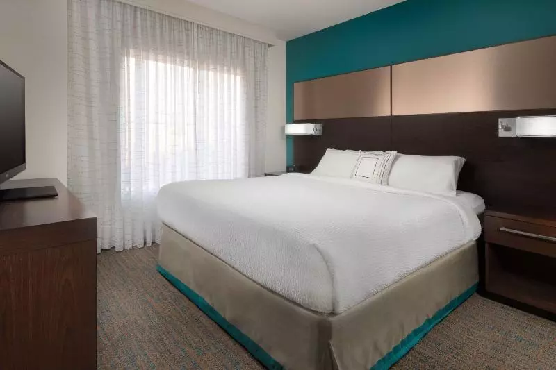 キングサイドベッドのスタンダードワンルーム, Residence Inn Atlanta Ne/duluth Sugarloaf