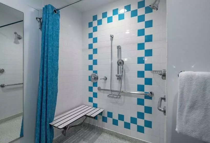身障者適用スタンダードルーム, Universal Cabana Bay Beach Resort