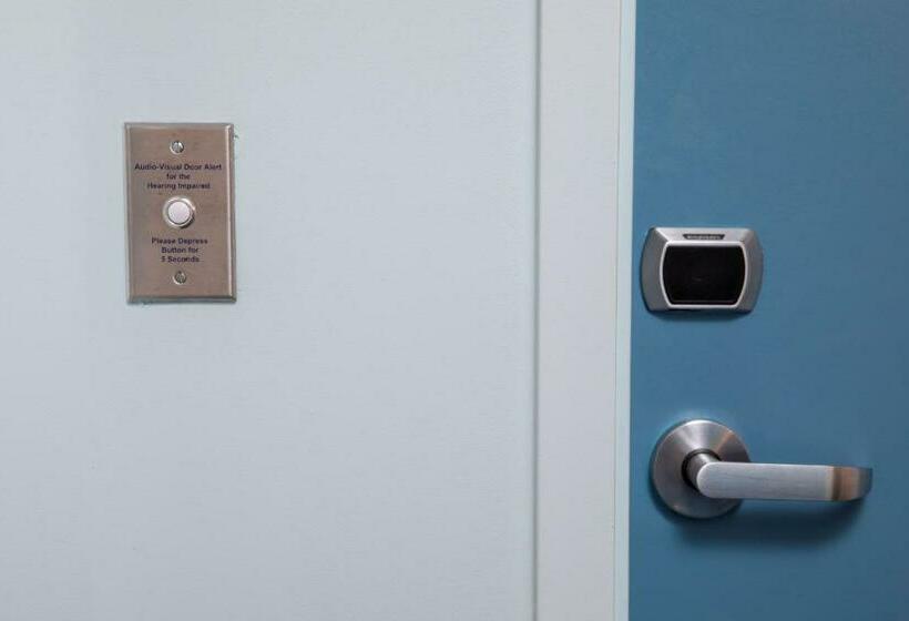 身障者適用スタンダードルーム, Universal's Cabana Bay Beach Resort