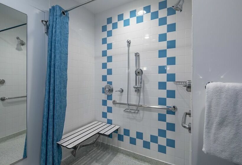 身障者適用スタンダードルーム, Universal's Cabana Bay Beach Resort