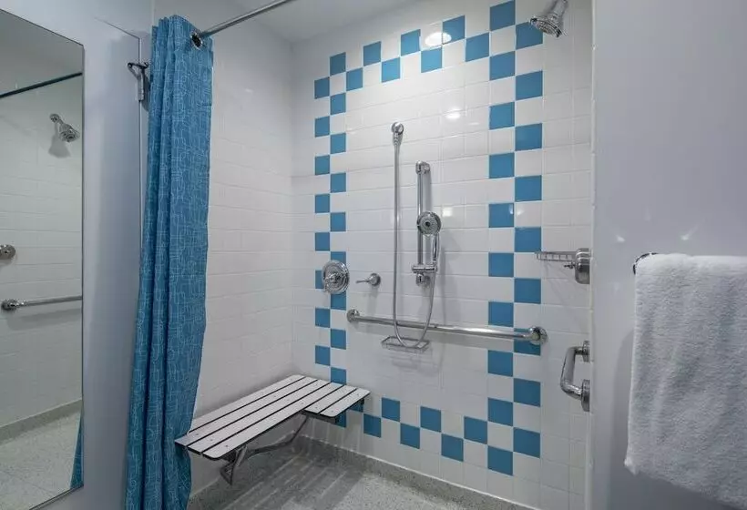 身障者適用スタンダードルーム, Universal Cabana Bay Beach Resort