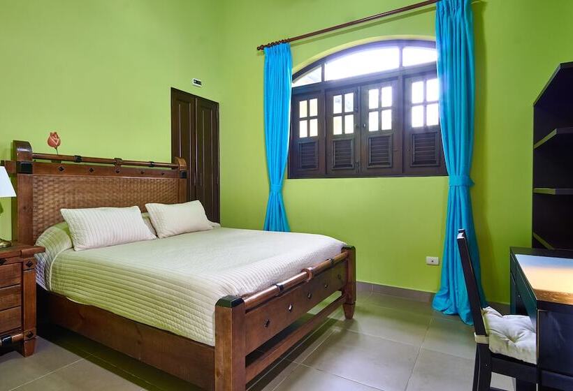 ویلای 4 خوابه, Villa Deluxe At Ocean Village