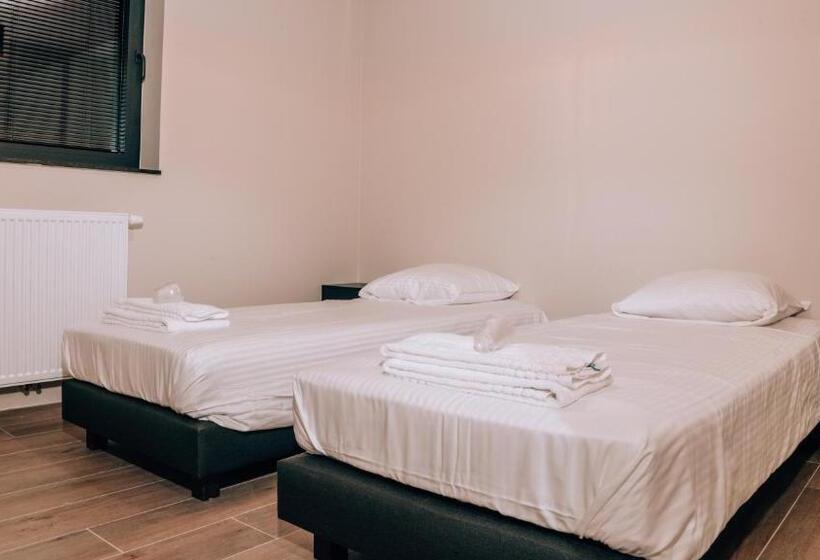 带1个卧室的带阳台的公寓, Appartementen By Wp Hotels