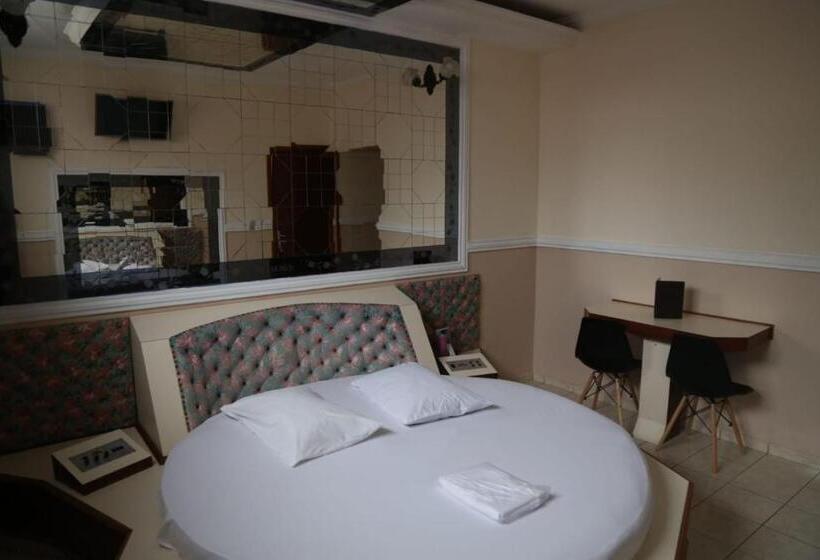 エコノミールーム, Desejo Motel