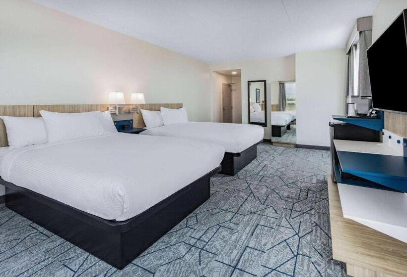 غرفة قياسية مطلّة علي البحر, Microtel Inn & Suites By Wyndham Summerside