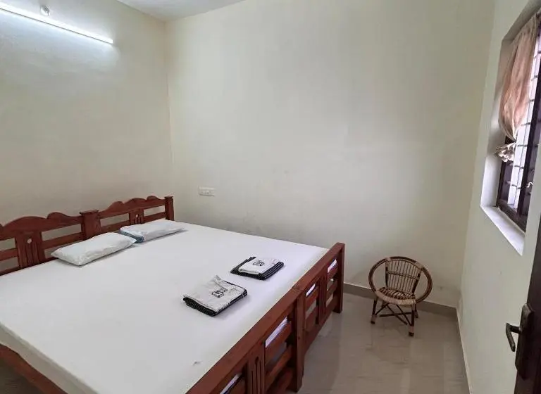 Appartamento 2 Camere da Letto, Molly S Hostel