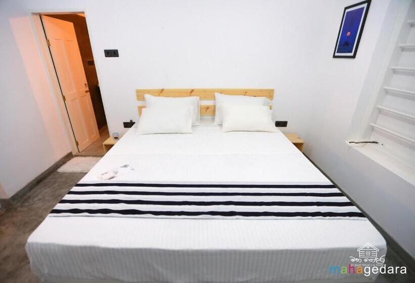 Номер Стандарт, Mahagedara Dickwella