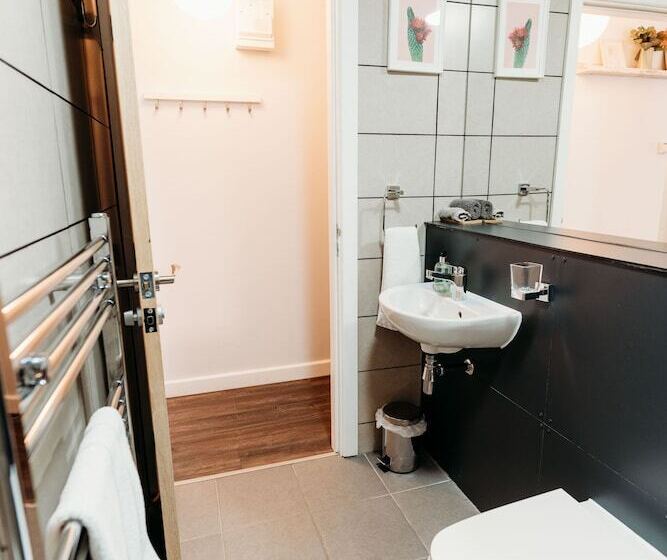 １階の１ベッドルームアパートメント, Prime Suites Lytham