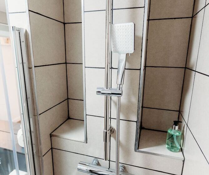 １階の１ベッドルームアパートメント, Prime Suites Lytham