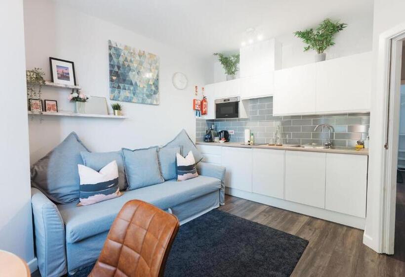 １階の１ベッドルームアパートメント, Prime Suites Lytham