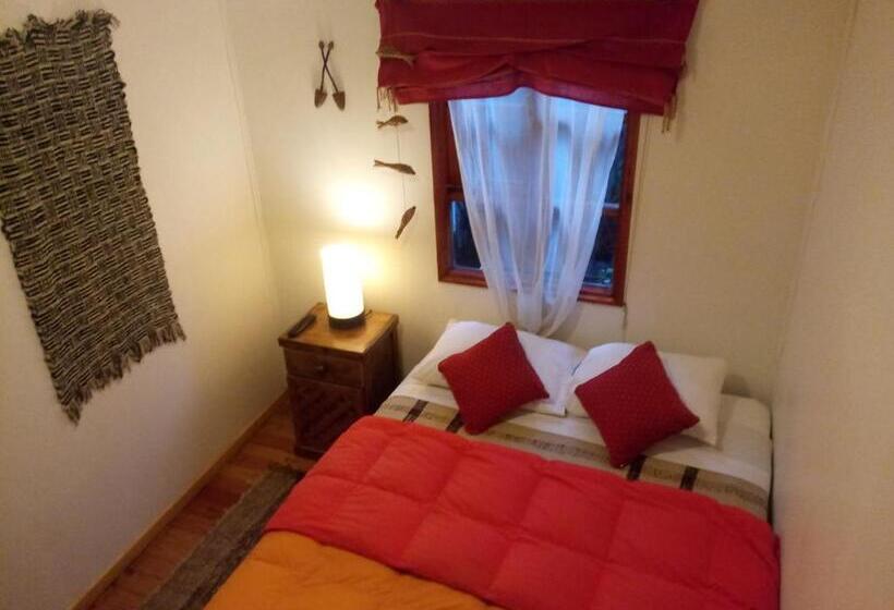 Standardrum Delat Badrum, Hostal Torre De Babel