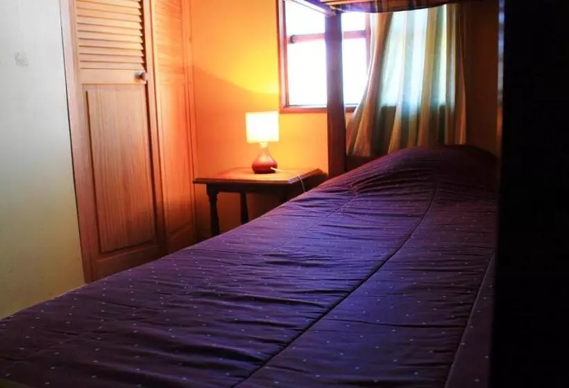 浴室共有のエコノミールーム, Hostal Torre De Babel