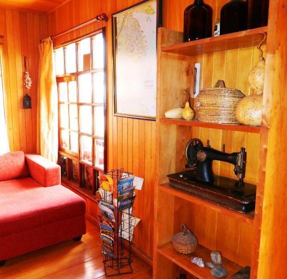 1 Sovrums Hus, Hostal Torre De Babel