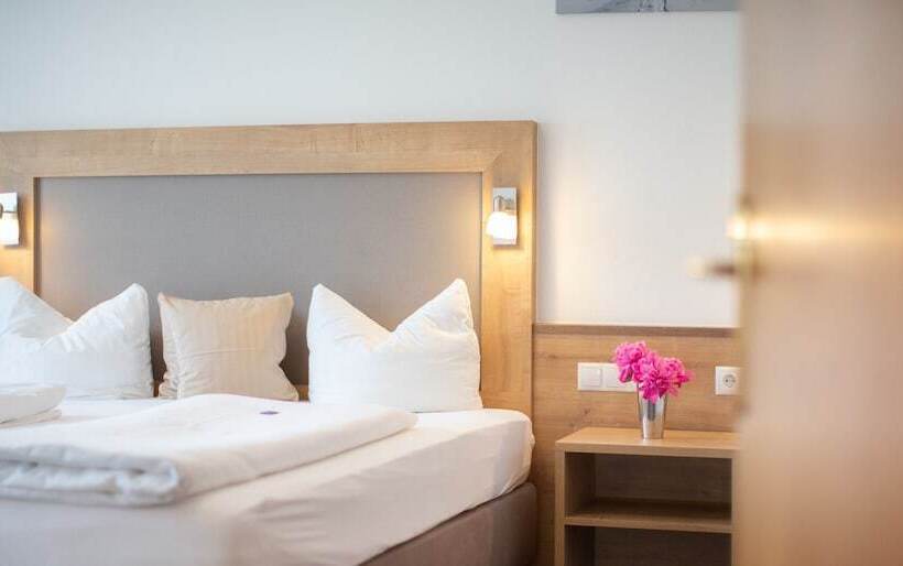 Апартаменты 1 Спальня, Appartements Waldesrand