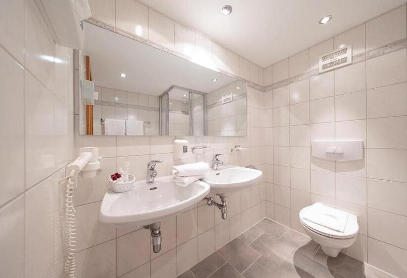 Апартаменты 1 Спальня, Appartements Waldesrand