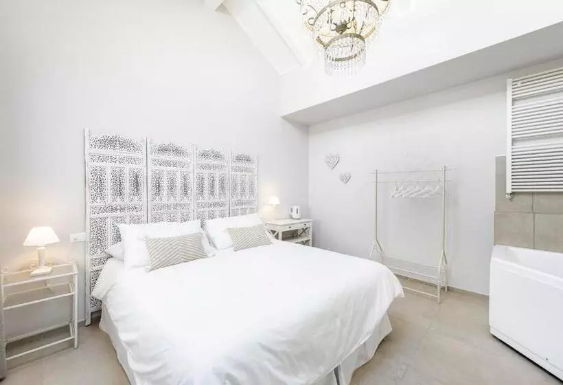 اتاق استاندارد با وان آب گرم, B&b De I Bravi