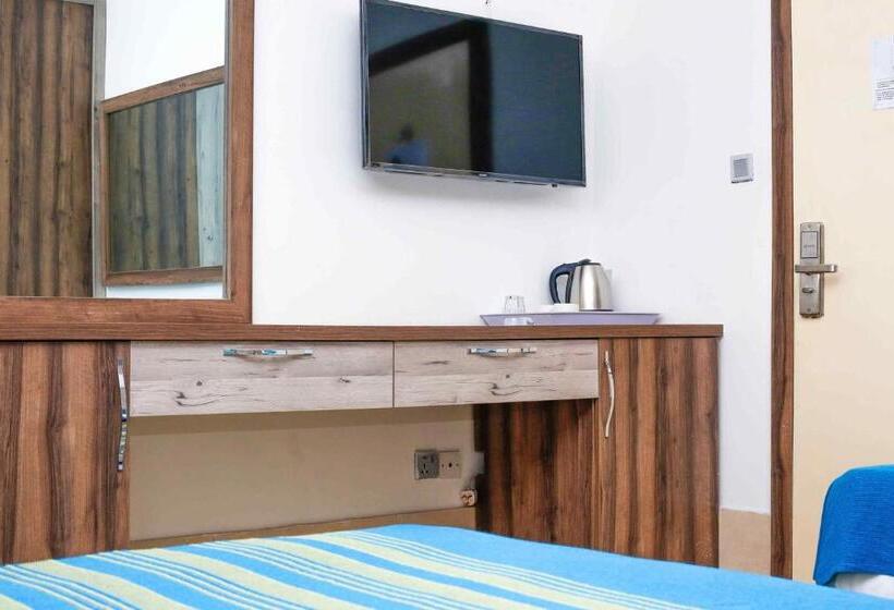 标准间, Ave Maria