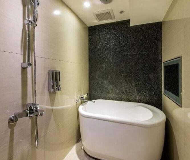 اتاق کلاسیک, Beauty Hotels   Hotel Bnight Self Check In