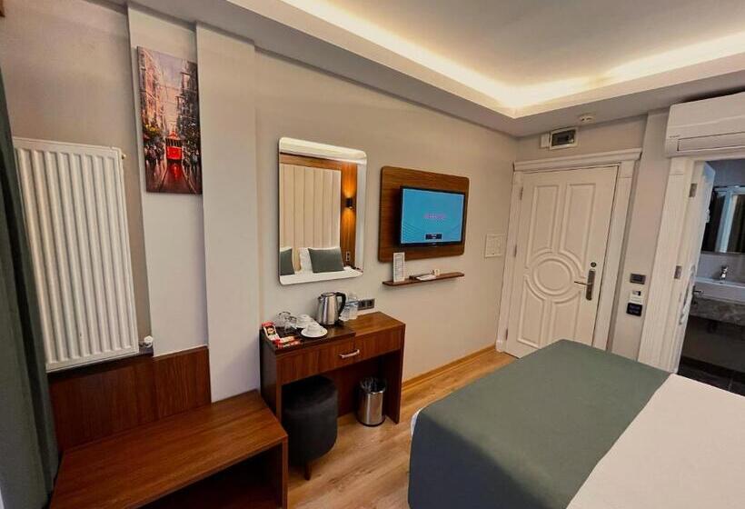 اتاق استاندارد, Black Tulip