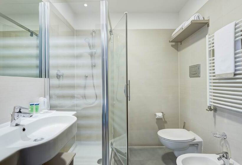 スタンダードトリプルルーム, Camplus Bononia Casa Per Ferie