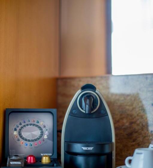 سوییت جونیور, Corvinus Vienna   Newly Renovated