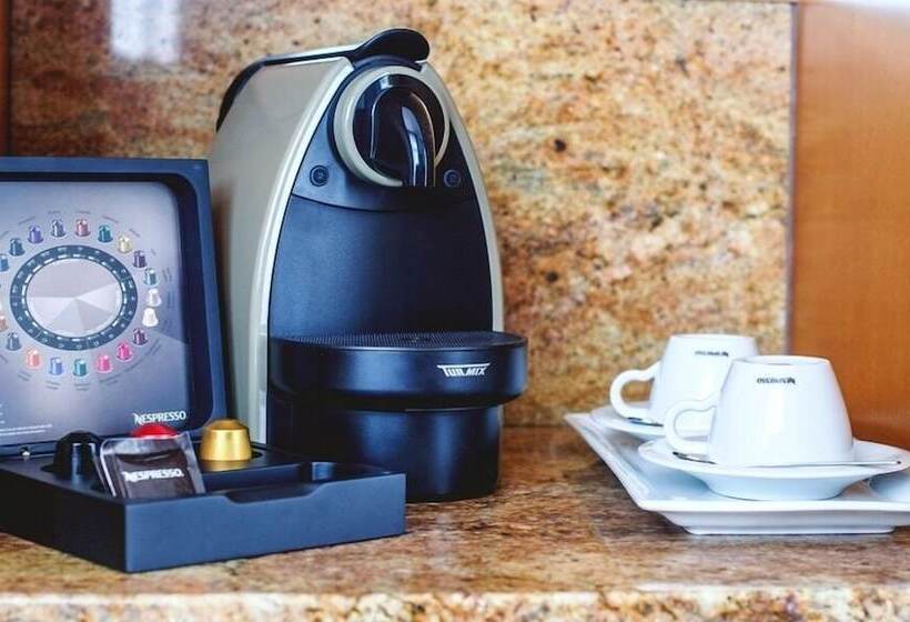 اتاق لوکس, Corvinus Vienna   Newly Renovated