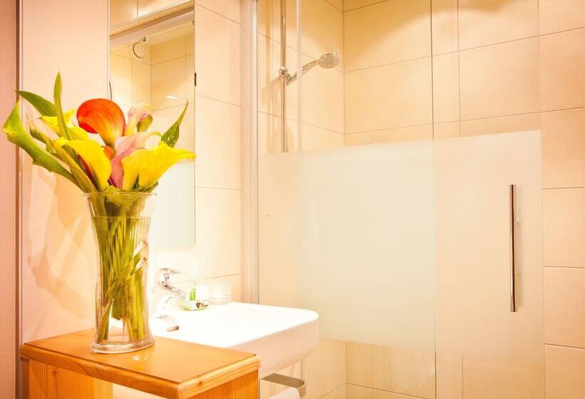 اتاق راحتی, Gasthof Mitteregger Beste Lage In Kaprun