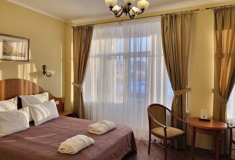 חדר סטנדרט, Gogol