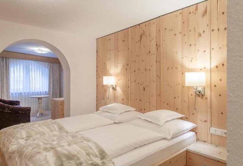 סוויטת ג'וניור, Gurglhof Superior