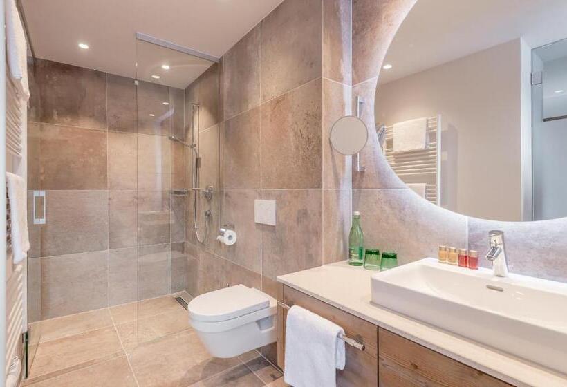 חדר משפחתי, Gurglhof Superior